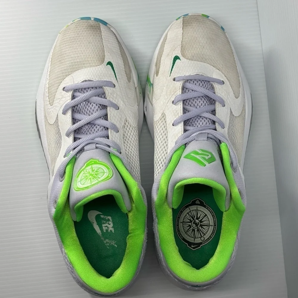 Nike Shoes Mens 8 Zoom Freak 4 Basketball Giannis Practice Training Lace Warm Up